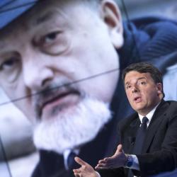 Fatture false, indagati i genitori di Matteo Renzi 