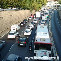 Smog, stop alle auto a Firenze e provincia 